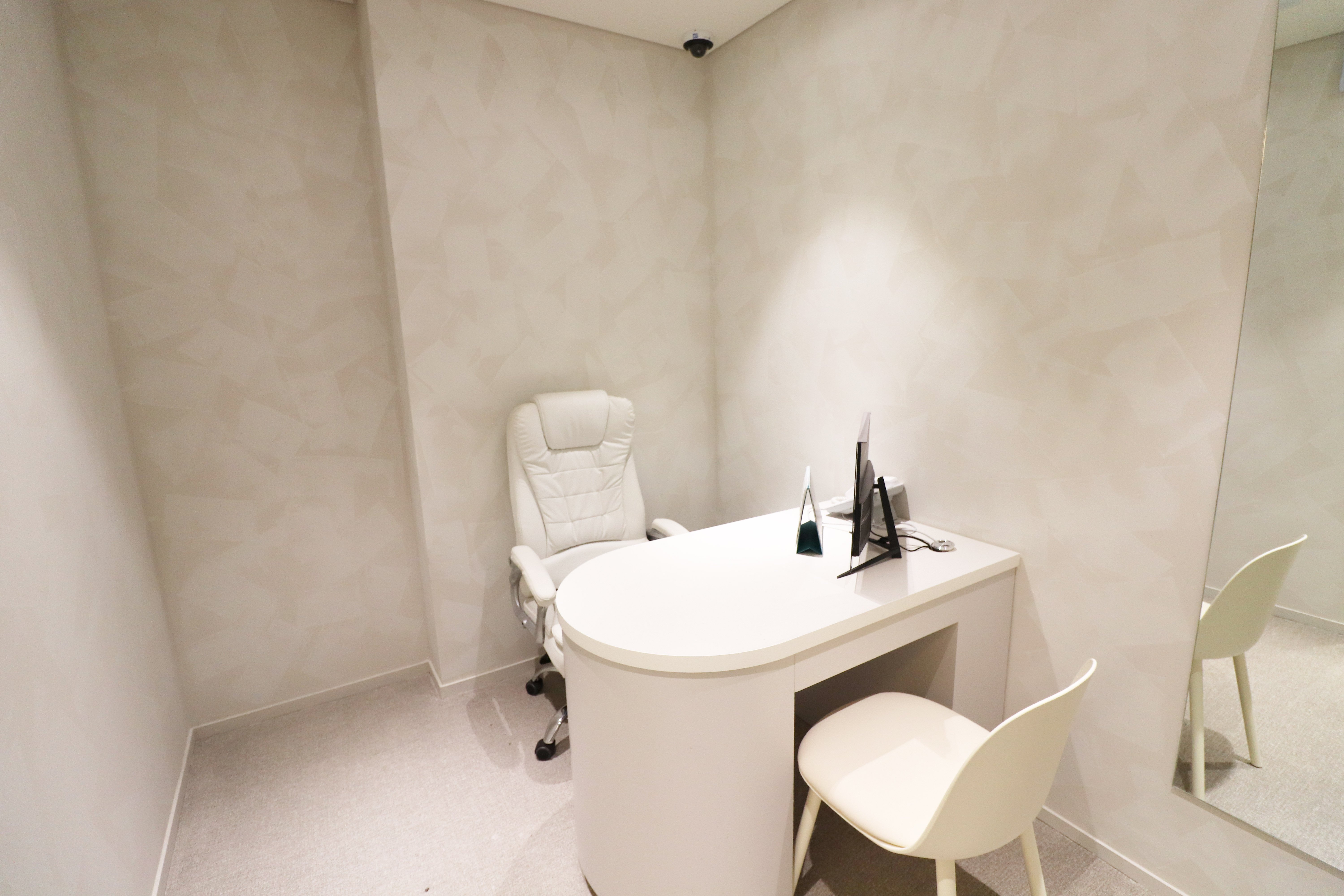best double eyelid surgery clinics in Seoul